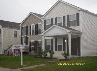 91 Harmony Ln, Romeoville, IL 60446