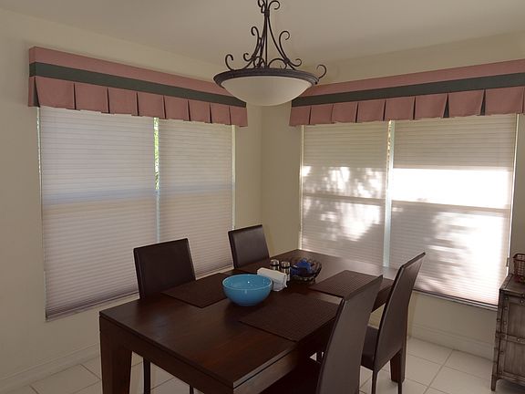 4th image of 770 Tarpon Cove Dr #704