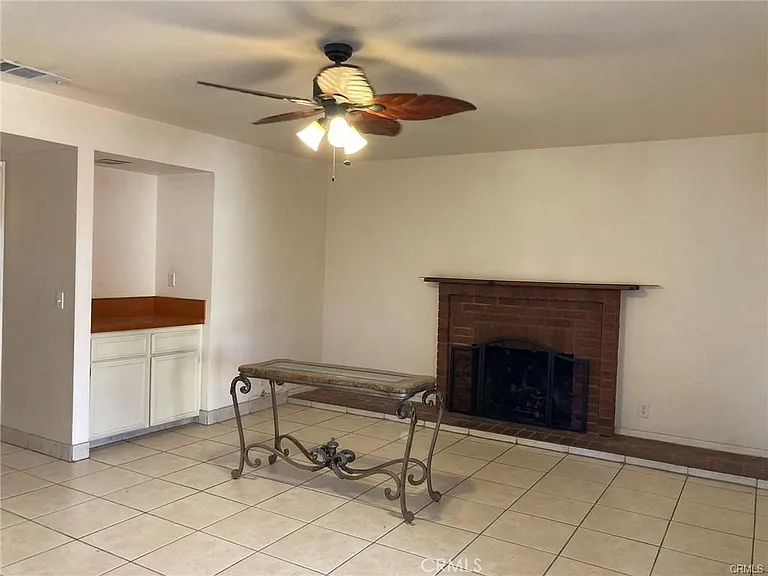 9934 La Vine St — Photo 7