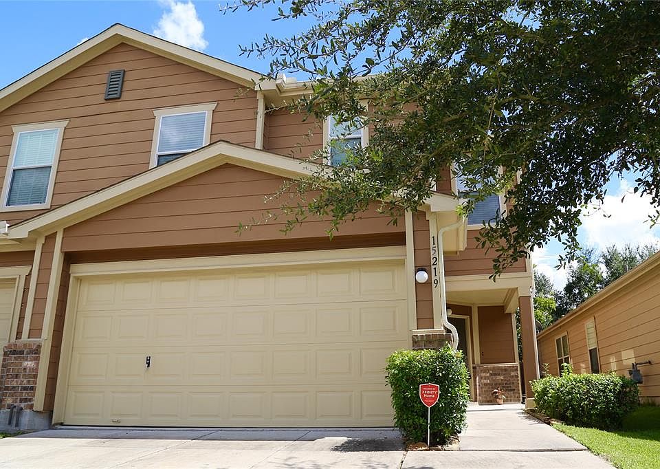 1st image of 15219 Trinity Meadow Dr