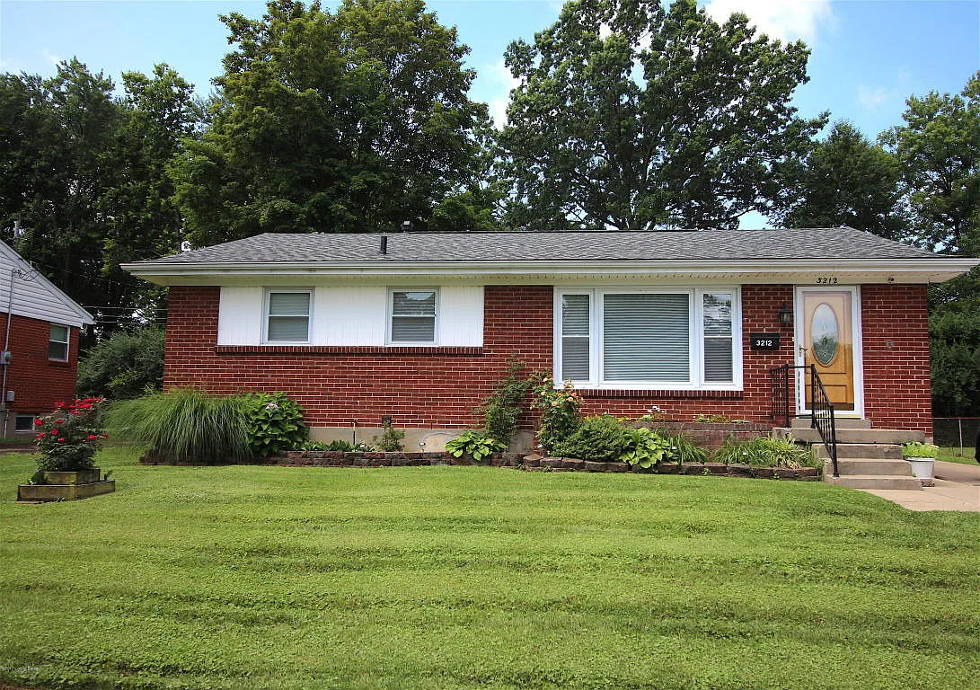 3212 Radiance Rd photo 1