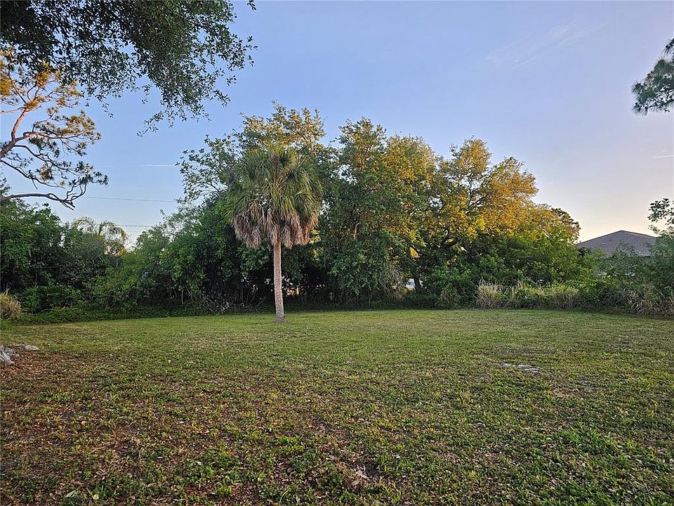 1st image of Shamrock Dr