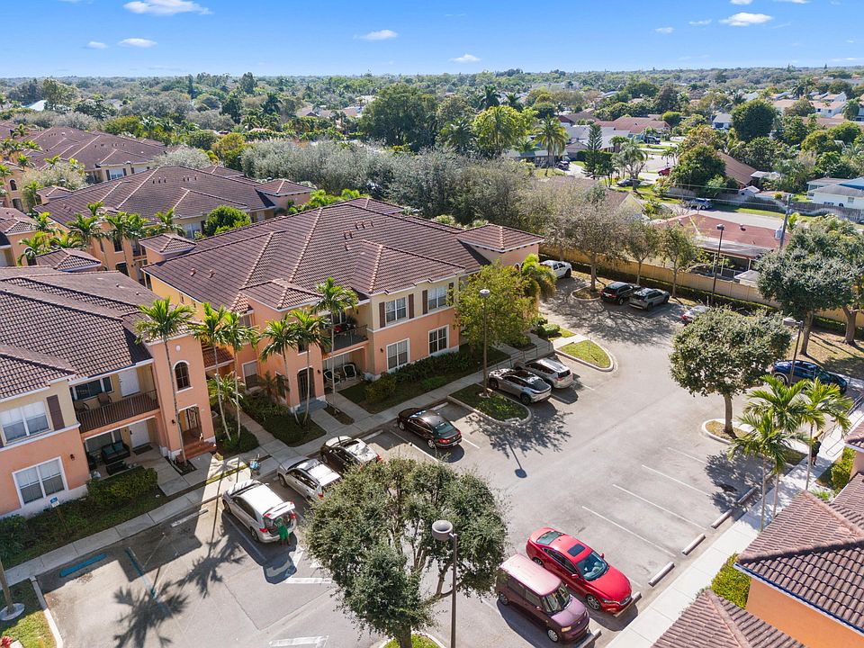 1st image of 3565 Forest Hill Boulevard #95