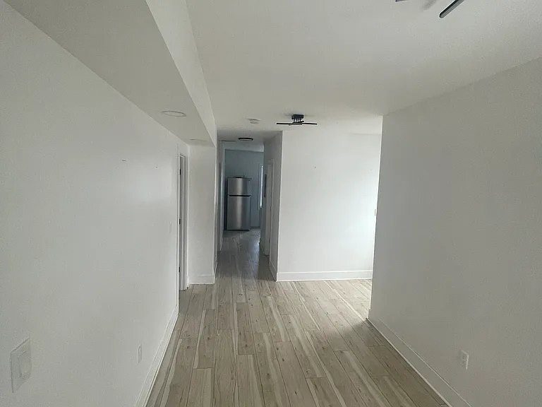 2385 Washington St #4 — Photo 28