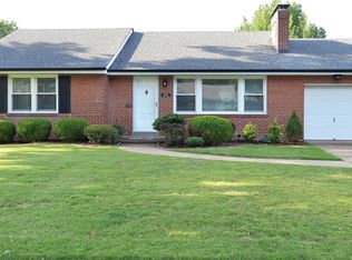 6252 Kinsey Pl, Saint Louis, MO 63109