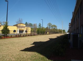 1635 Landau Rd, Jacksonville, FL 32225