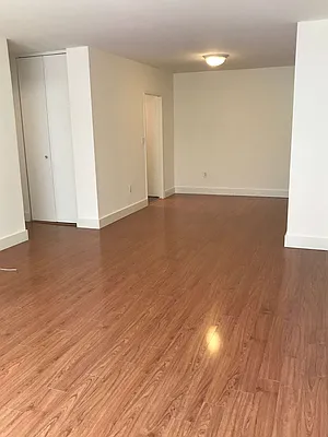 Rented by 280 Park Avenue South Realty | media 23