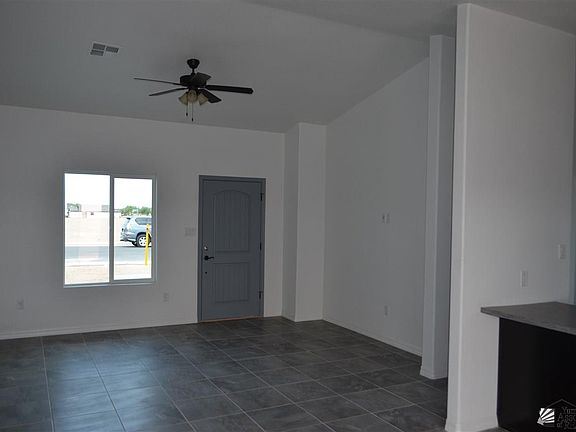 3rd image of 4036 E San Pedro St