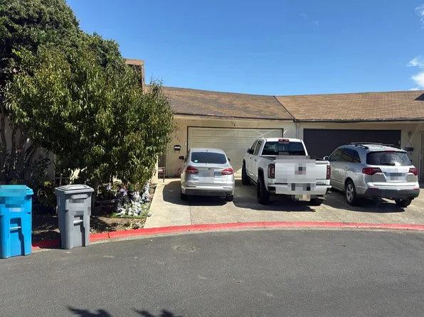 923 W 8th St, Santa Rosa, CA 95401