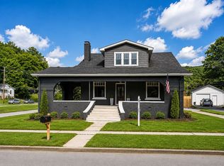 204 Clinchfield Ave, Erwin, TN 37650