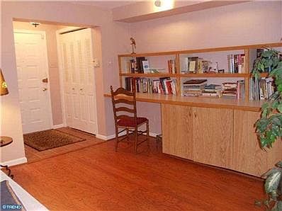3rd image of 2112 Bryn Mawr Pl