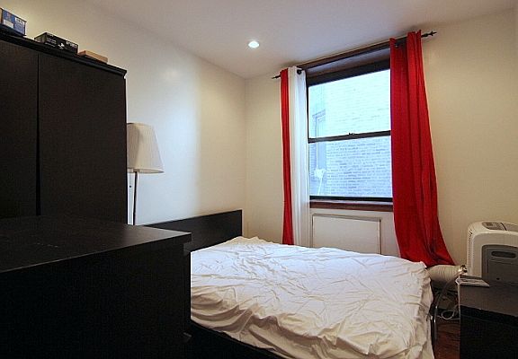 5th image of 203 Madison St APT 3R
