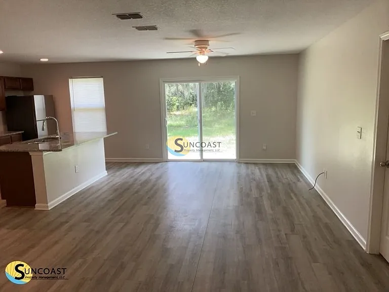 8113 Lanette St — Photo 11