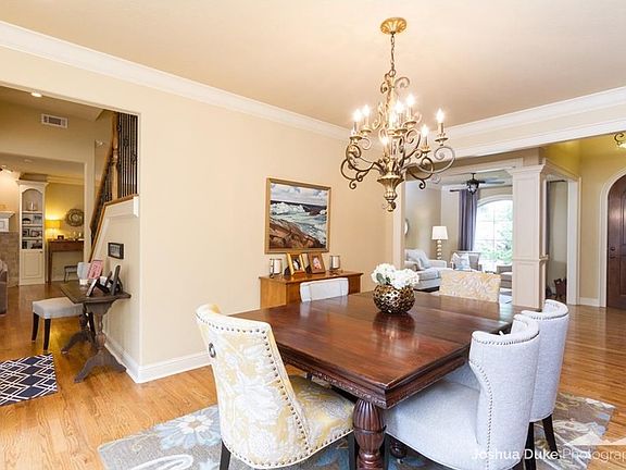5th image of 2374 N Covington Park Blvd