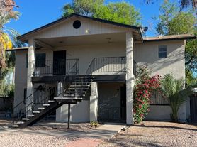 532 S Mesa Dr