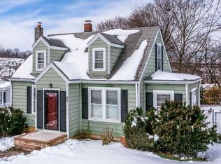 26 Sunset Blvd, Staunton, VA 24401