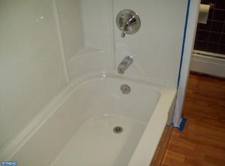 101 W Broad St, Shillington, PA 19607