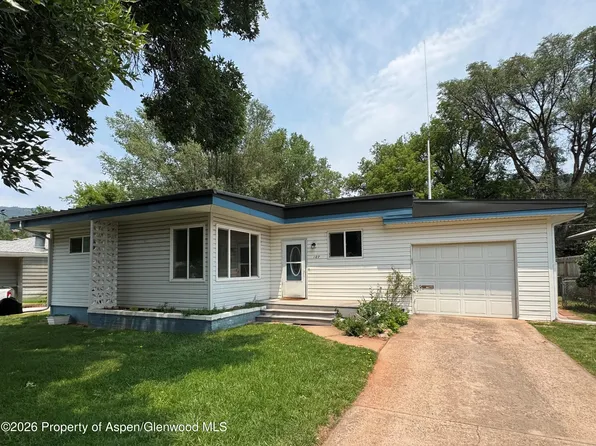 107 Virginia Rd, Glenwood Springs, CO 81601