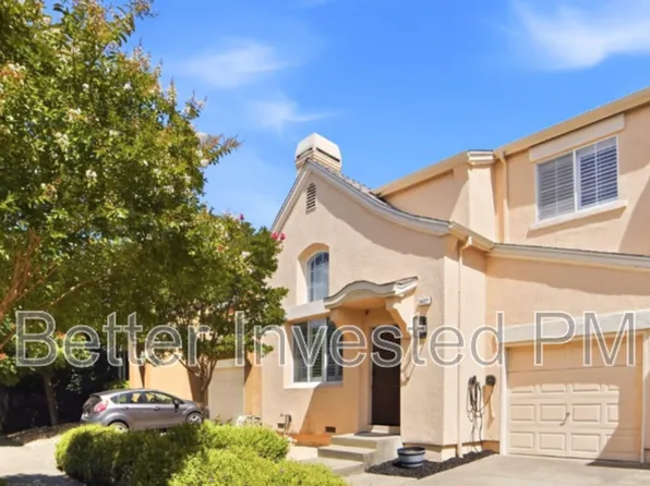 2427 Bramble Way, Santa Rosa, CA 95403