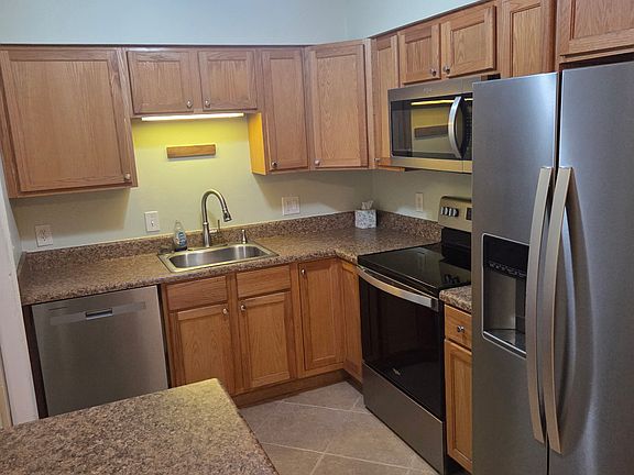 4th image of 4843 Orange Grove Blvd