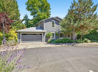 1365 Romeo Dr, Ashland, OR 97520