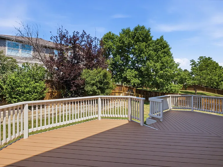 10505 White Pine Dr — Photo 29