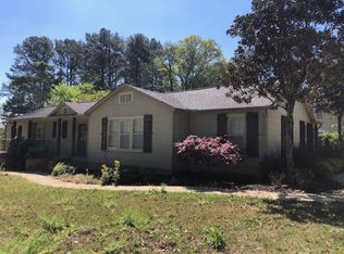 1010 Belledeer Dr, Tupelo, MS 38804