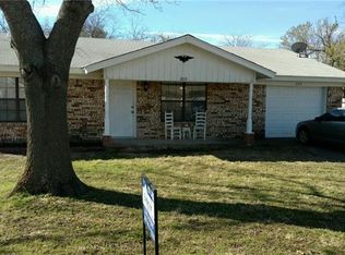 205 W 4th St, Springtown, TX 76082