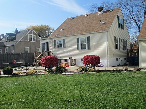 4th image of this home