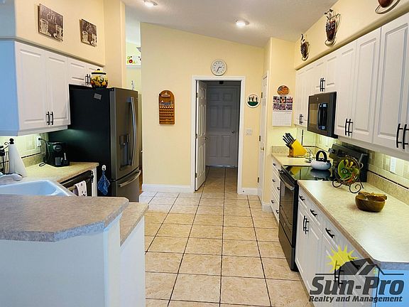 5th image of 1466 Areca Palm Dr