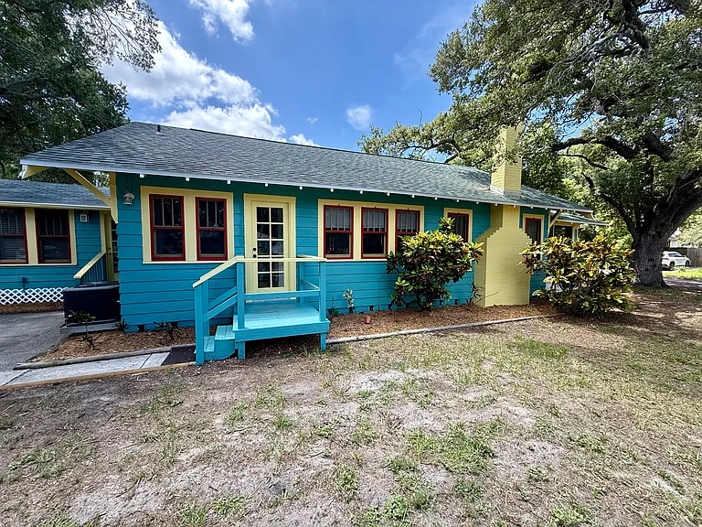 457 Highland Ave — Photo 23