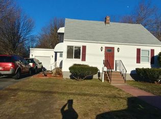 434 S Broadway, Lawrence, MA 01843