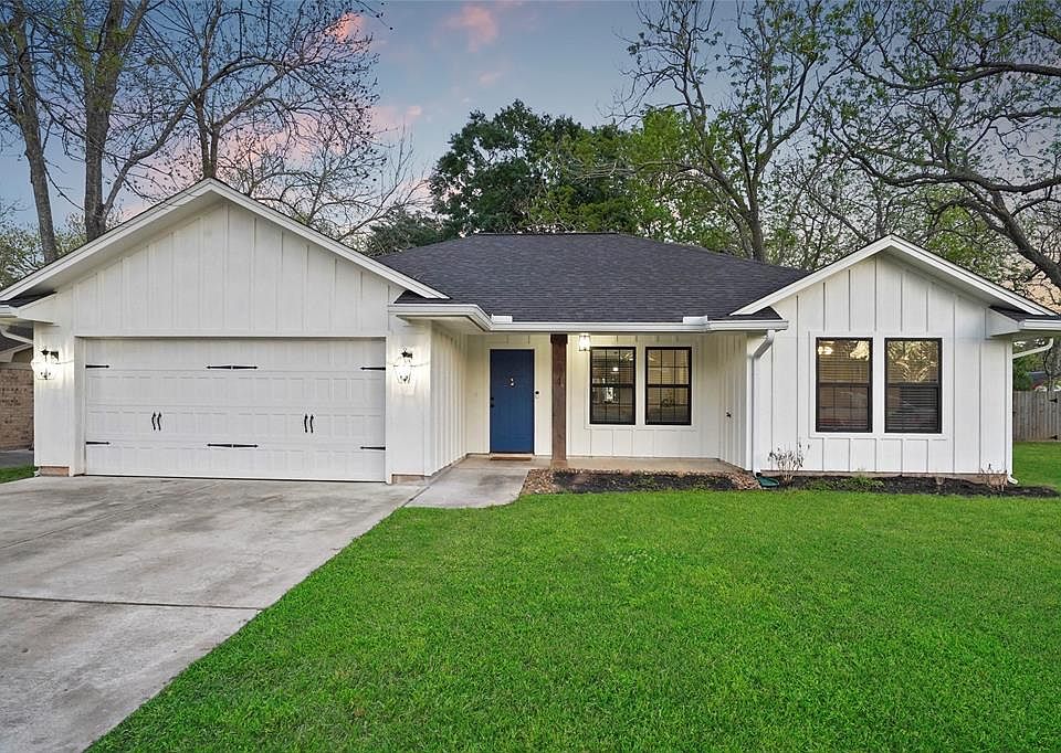 1st image of 104 Marigold Street