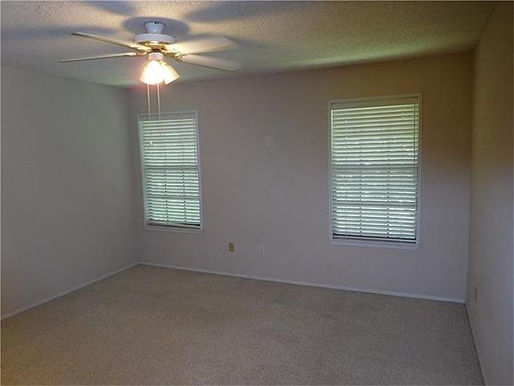 2nd image of 8400 Jamestown Dr APT 522