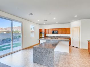 705 Gulf Pearl Dr, Henderson, NV 89002