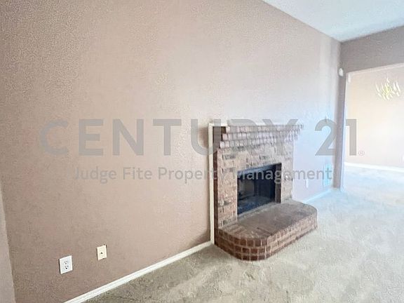 5th image of 801 Parker Dr