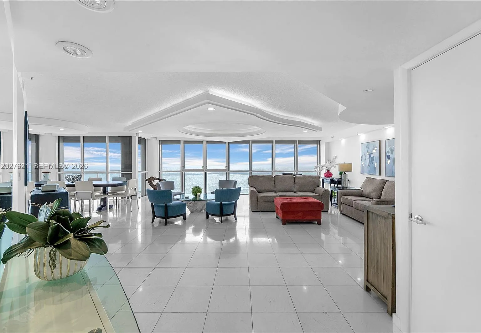 Oceania Iii Condo — Photo 3