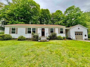 46 Elm St, Freedom, NH 03836