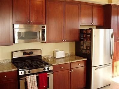 5th image of 2700 Summit Dr APT 212