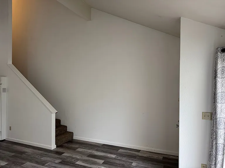 537 Norlee St — Photo 11