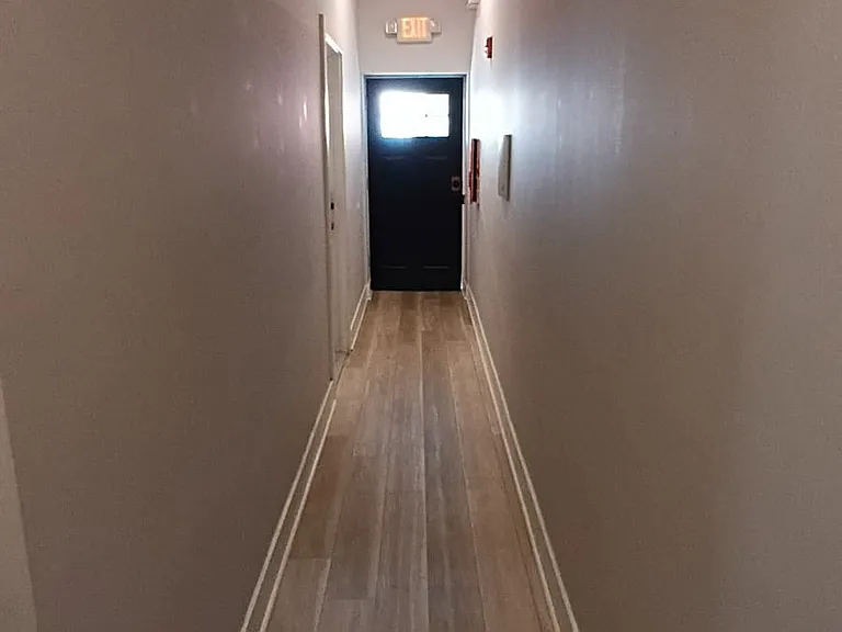 325 N 40th St #6 — Photo 10
