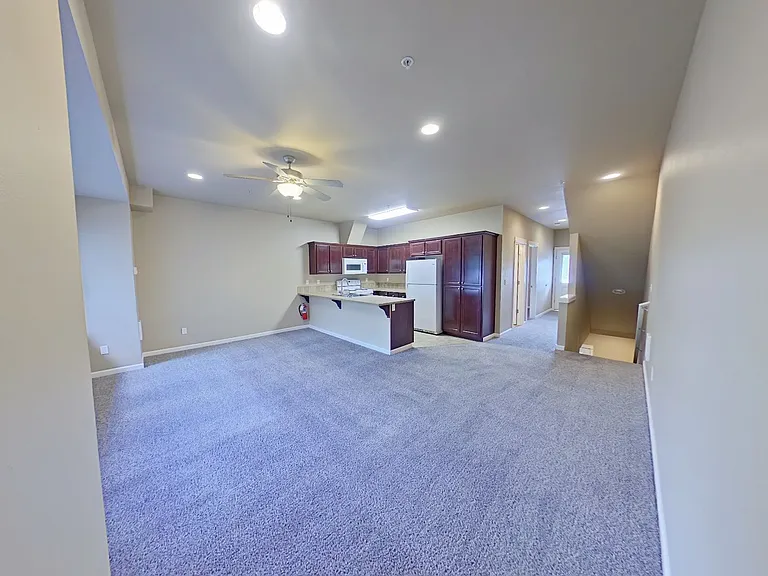 Hilyard Townhomes — Photo 6