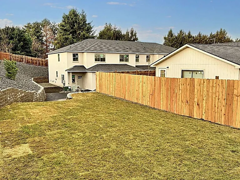 $1500 off your 1st months rent! — Photo 22