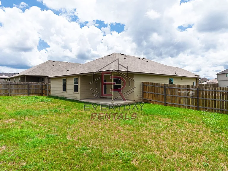 2028 Mallard Ct — Photo 15