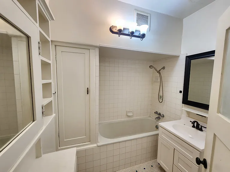 6 Gaviota Ave — Photo 10