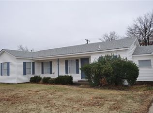 1908 W Beech Ave, Duncan, OK 73533