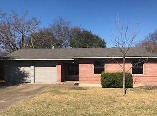 8619 Gladwood Ln, Dallas, TX 75243