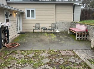 115 Willamette Ave, Medford, OR