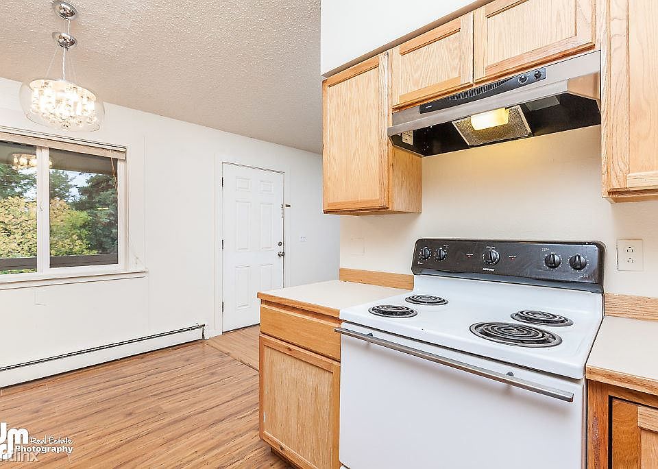 Kitchen 20170912-DW-1589-SMALL