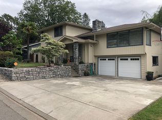 1674 NE Terrace Dr, Grants Pass, OR 97526